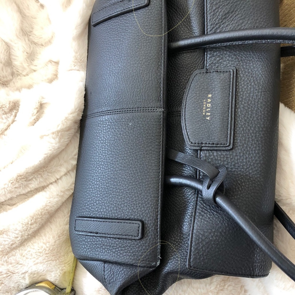 Handbag - Picture 11 of 12